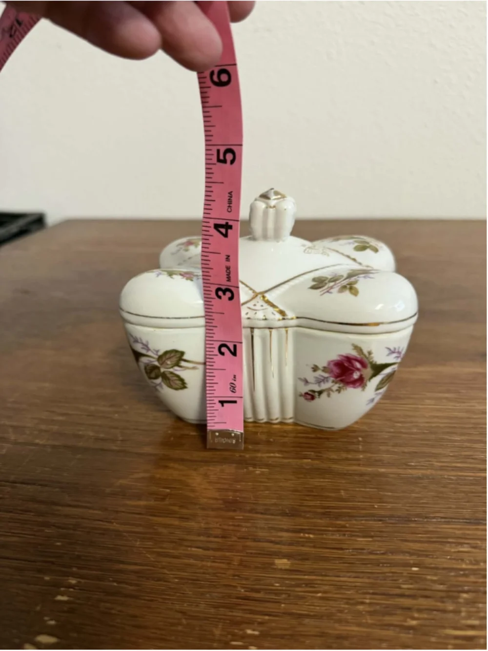 Vintage Bond Ware L&M Porcelain Trinket Box Floral & Gold Trim Japan Vanity Jar